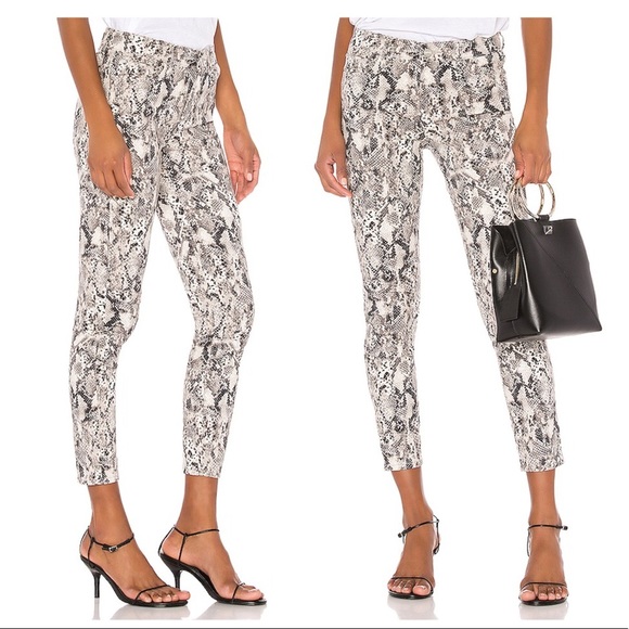 Sanctuary Denim Social Ankle Length Skinny Jean in Queen Snake - Picture 2 of 9